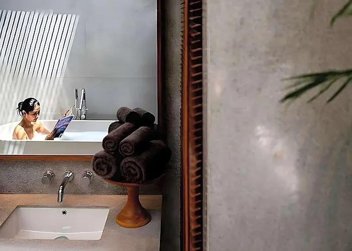 Blossom Eco Luxe By Ekosistem Hotel 5*